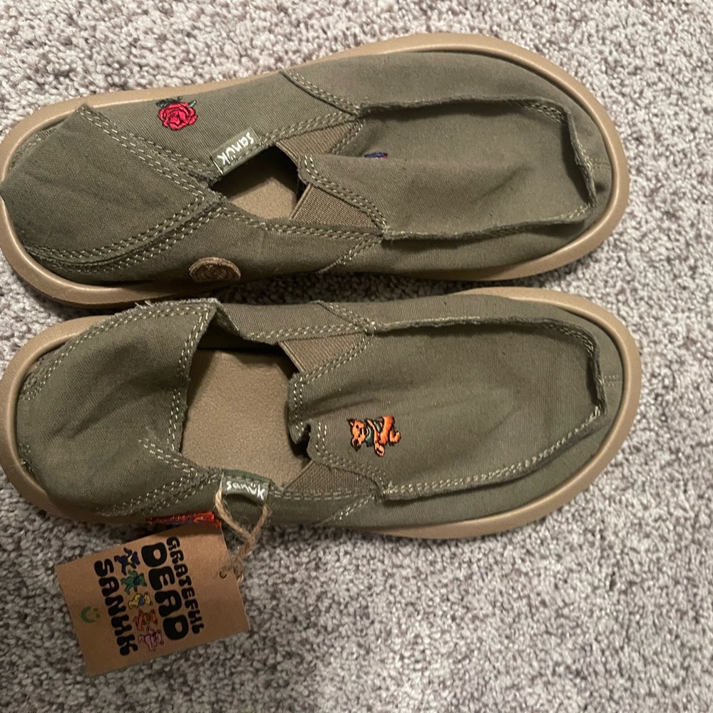 Sanuk Kids Olive Green Slip-On Shoes - Grateful Dead Theme